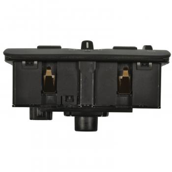 Standard Motor Products HLS1665 - Fuel Filler Door Switch Standard Motor Products HLS1665 Fog Light Switch product image 3 of 3