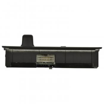 Standard Motor Products HLS1666 - Headlight Switch Standard Motor Products HLS1666 Headlight Switch product image 1 of 3