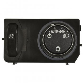 Standard Motor Products HLS1690 - Headlight Switch Standard Motor Products HLS1690 Headlight Switch product image 2 of 3