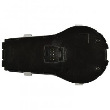 Standard Motor Products HLS1702 Headlight Switch product image 1 of 3