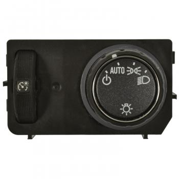 Standard Motor Products HLS1733 - Headlight Switch Standard Motor Products HLS1733 Headlight Switch product image 1 of 3