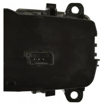 Standard Motor Products HLS1738 Headlight Switch product image 2 of 3