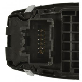 Standard Motor Products HLS1756 - Headlight Switch Standard Motor Products HLS1756 Headlight Switch product image 2 of 3