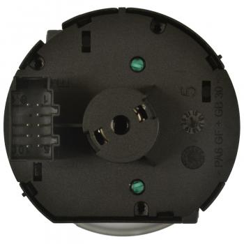 Standard Motor Products HLS1761 Headlight Switch product image 1 of 3