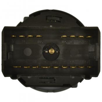 Standard Motor Products HLS1765 Headlight Switch product image 1 of 3