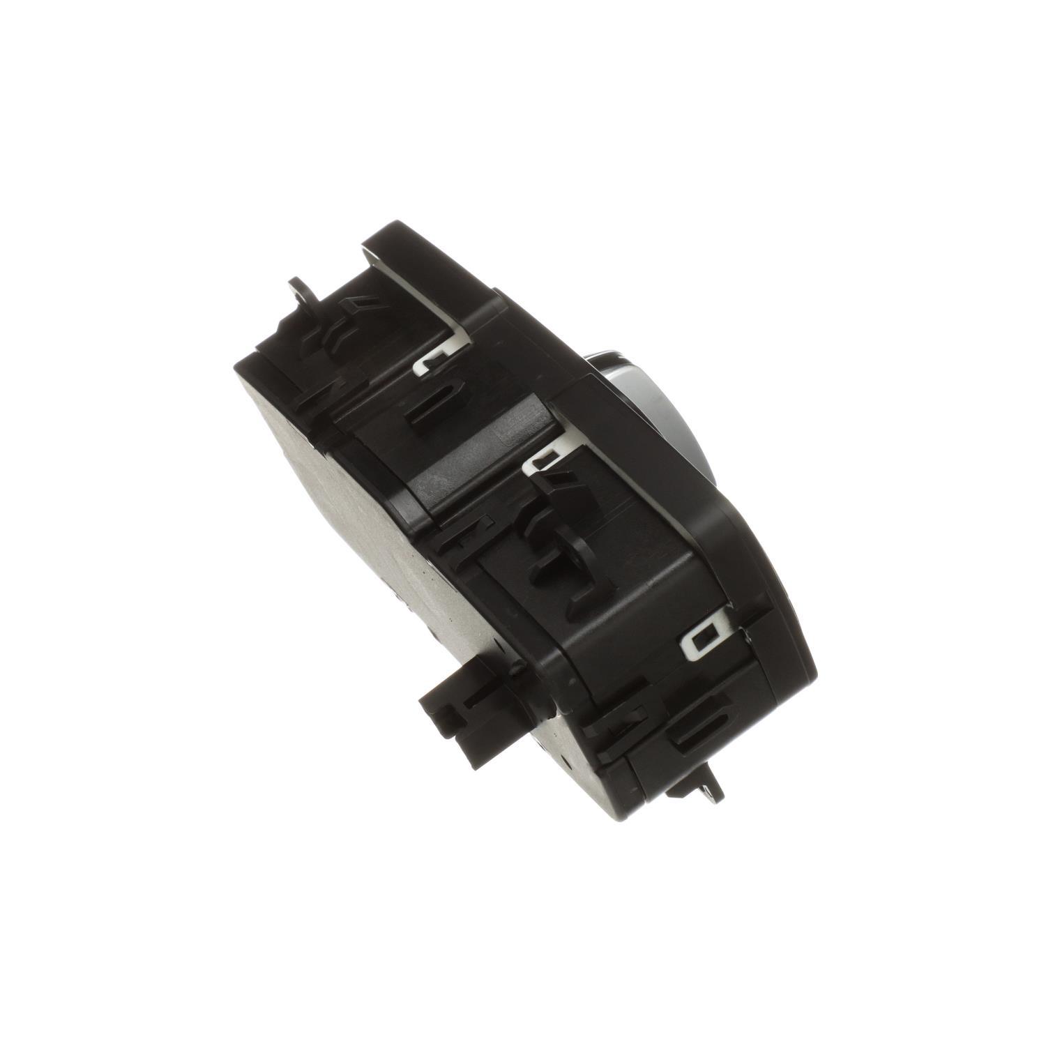 Standard Motor Products HLS1768 Headlight Switch product image 1 of 8