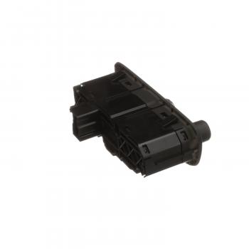 Standard Motor Products HLS1777 Headlight Switch product image 1 of 8