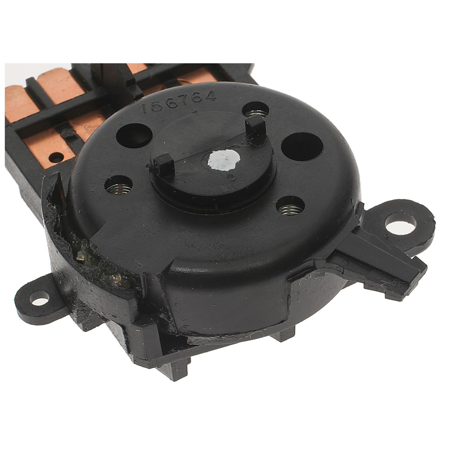 Standard Motor Products HS245 - HVAC Blower Control Switch Standard Motor Products HS245 HVAC Blower Control Switch product image 1 of 3