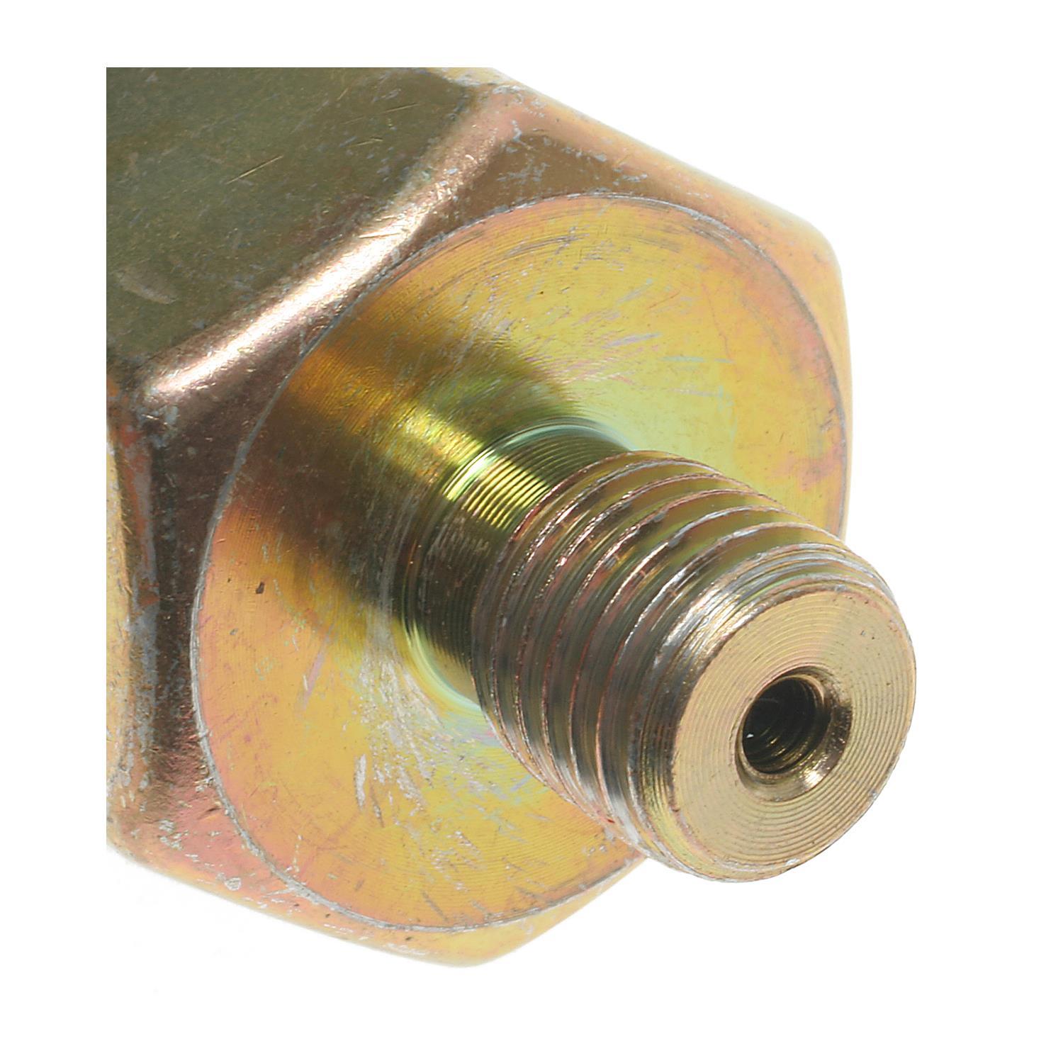 Standard Motor Products KS137 - Ignition Knock (Detonation) Sensor Standard Motor Products KS137 Ignition Knock (Detonation) Sensor product image 3 of 3