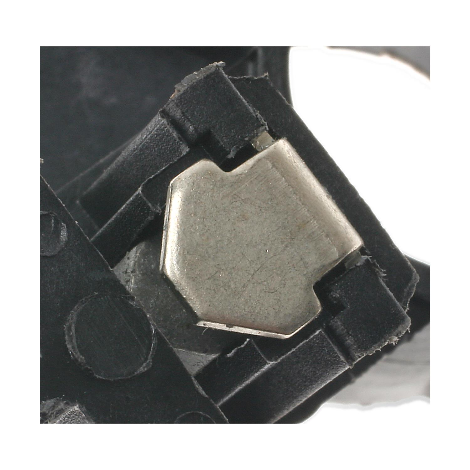 Standard Motor Products LX236 - Distributor Ignition Pickup Standard Motor Products LX236 Distributor Ignition Pickup product image 3 of 3