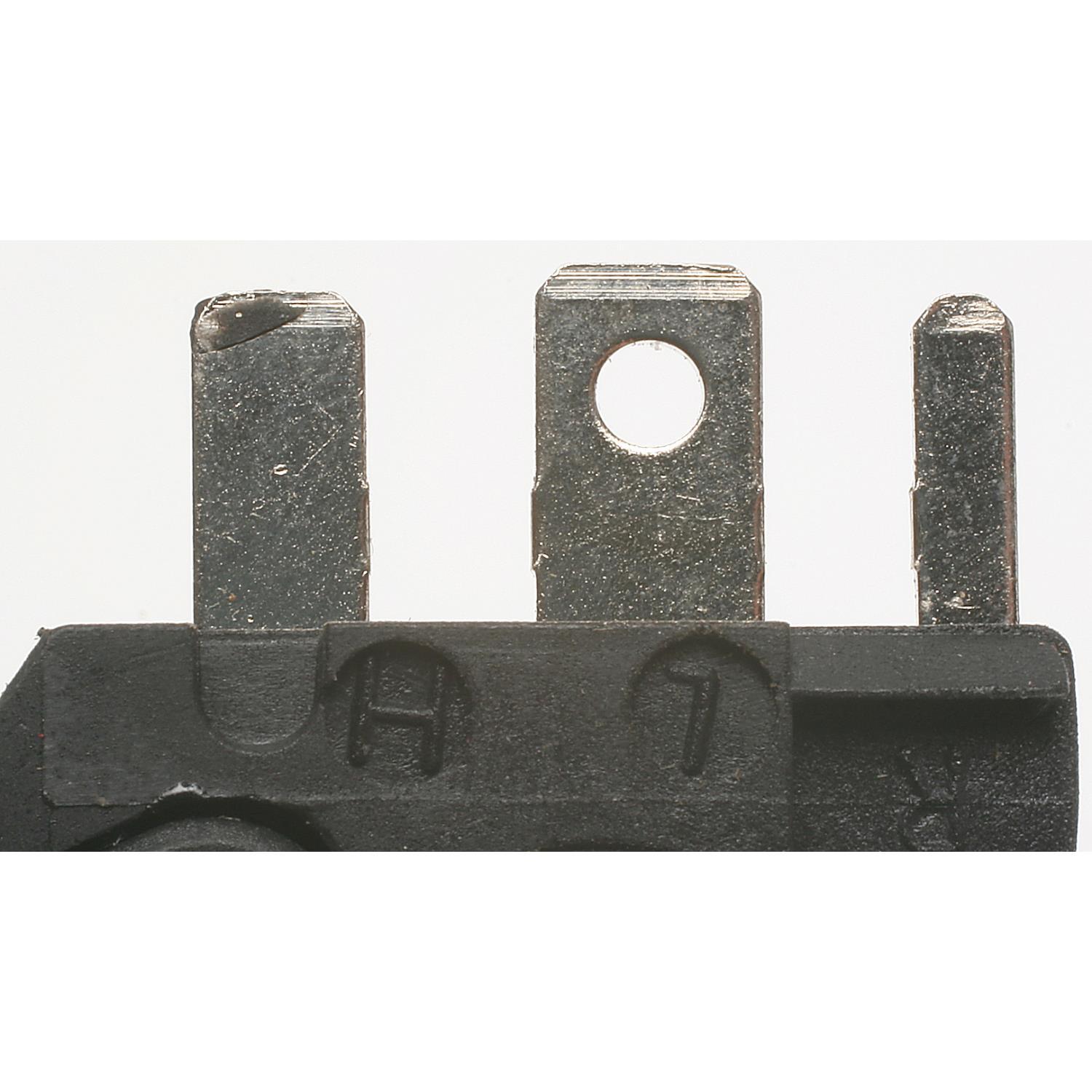 Standard Motor Products LX330 Ignition Control Module product image 1 of 4
