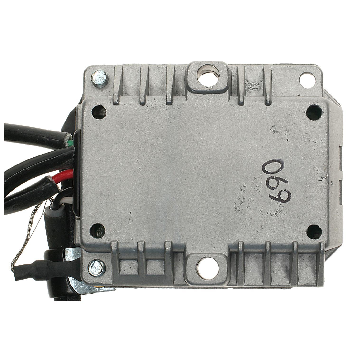 Standard Motor Products LX690 Ignition Control Module product image 1 of 4