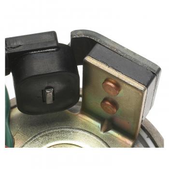Standard Motor Products LX710 - Distributor Ignition Pickup Standard Motor Products LX710 Distributor Ignition Pickup product image 3 of 4