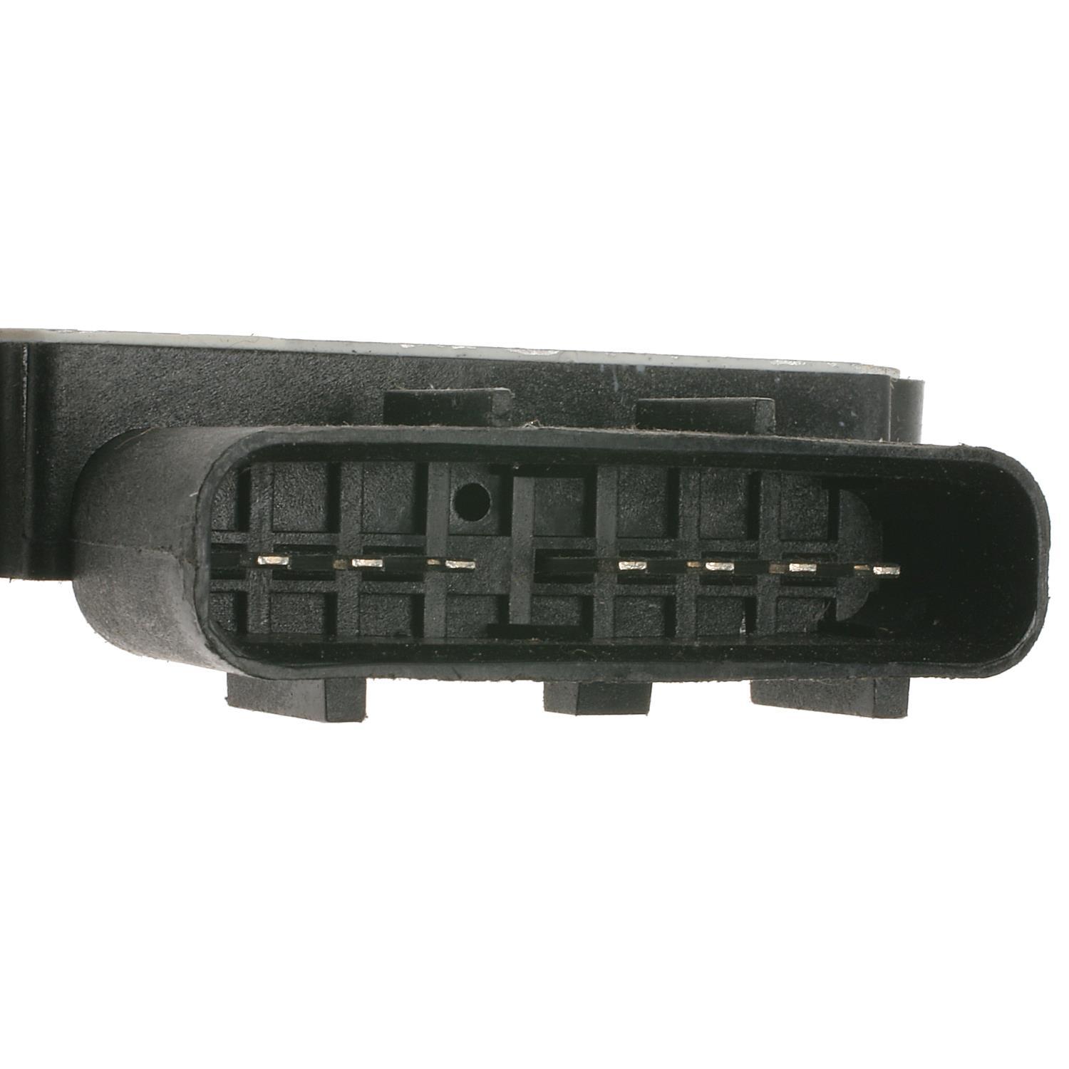 Standard Motor Products LX945 Ignition Control Module product image 1 of 3
