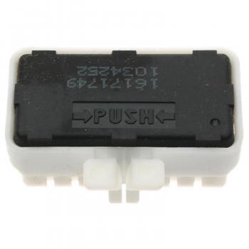 Standard Motor Products LXE35 Ignition Control Relay product image 1 of 3
