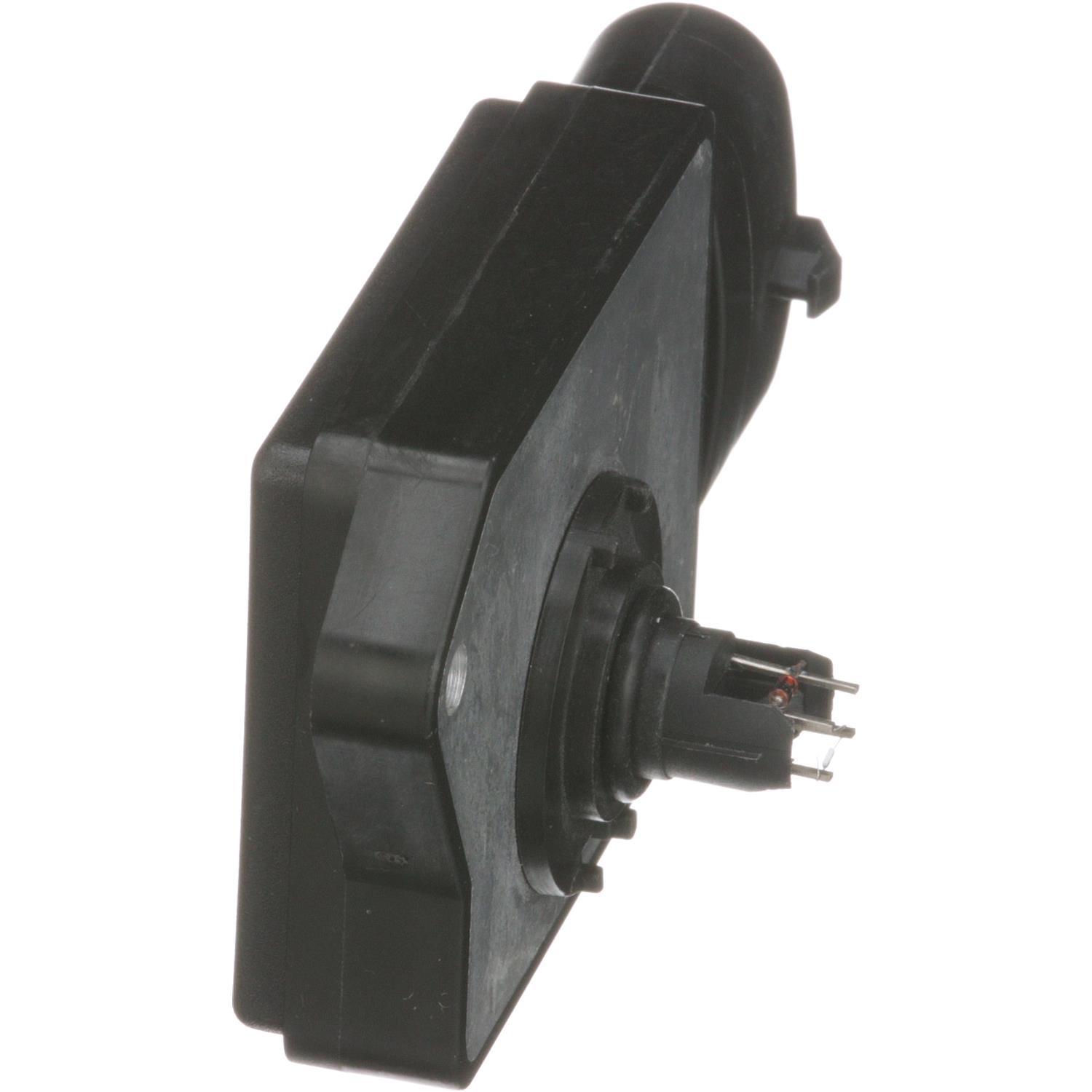 Standard Motor Products MAS0125 - Mass Air Flow Sensor Standard Motor Products MAS0125 Mass Air Flow Sensor product image 1 of 3