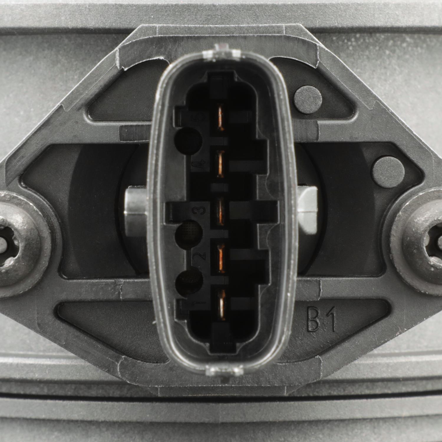 Standard Motor Products MAS0165 - Mass Air Flow Sensor Standard Motor Products MAS0165 Mass Air Flow Sensor product image 2 of 3