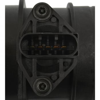 Standard Motor Products MAS0333 Mass Air Flow Sensor product image 3 of 3