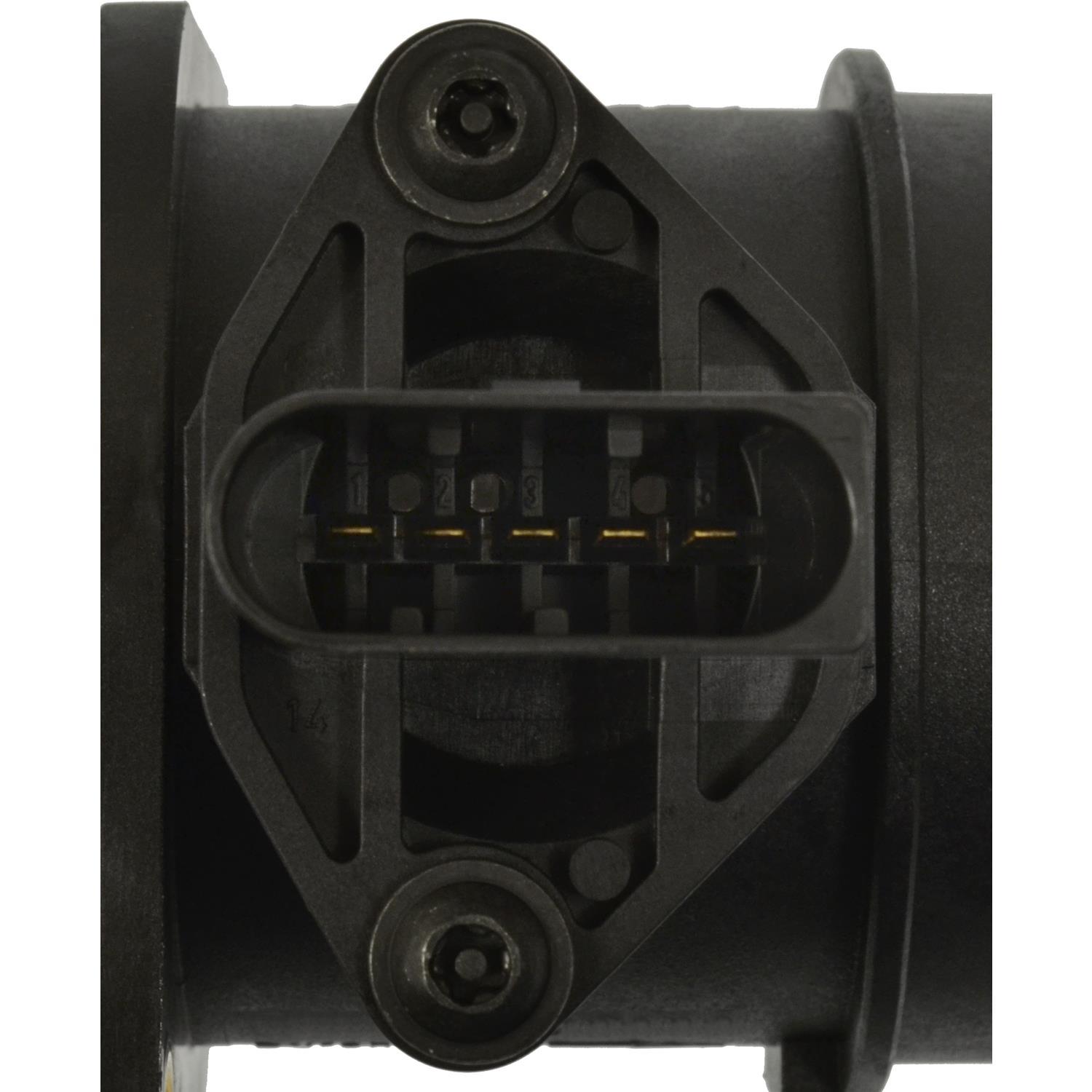 Standard Motor Products MAS0409 - Mass Air Flow Sensor Standard Motor Products MAS0409 Mass Air Flow Sensor product image 3 of 3