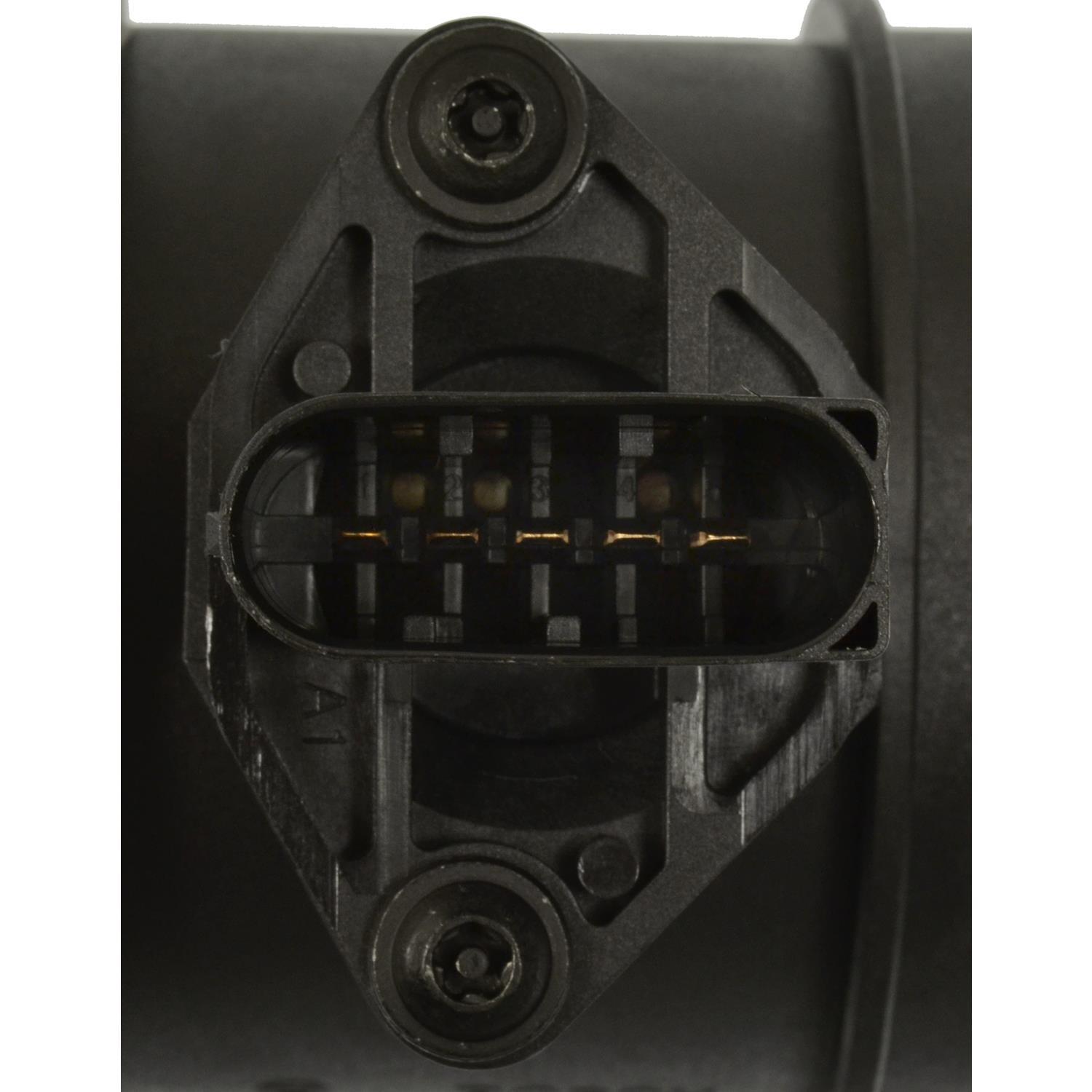 Standard Motor Products MAS0414 - Mass Air Flow Sensor Standard Motor Products MAS0414 Mass Air Flow Sensor product image 3 of 3