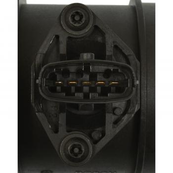 Standard Motor Products MAS0437 - Mass Air Flow Sensor Standard Motor Products MAS0437 Mass Air Flow Sensor product image 3 of 3