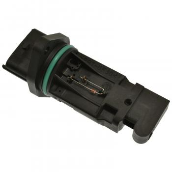 Standard Motor Products MAS0454 - Mass Air Flow Sensor Standard Motor Products MAS0454 Mass Air Flow Sensor product image 1 of 3