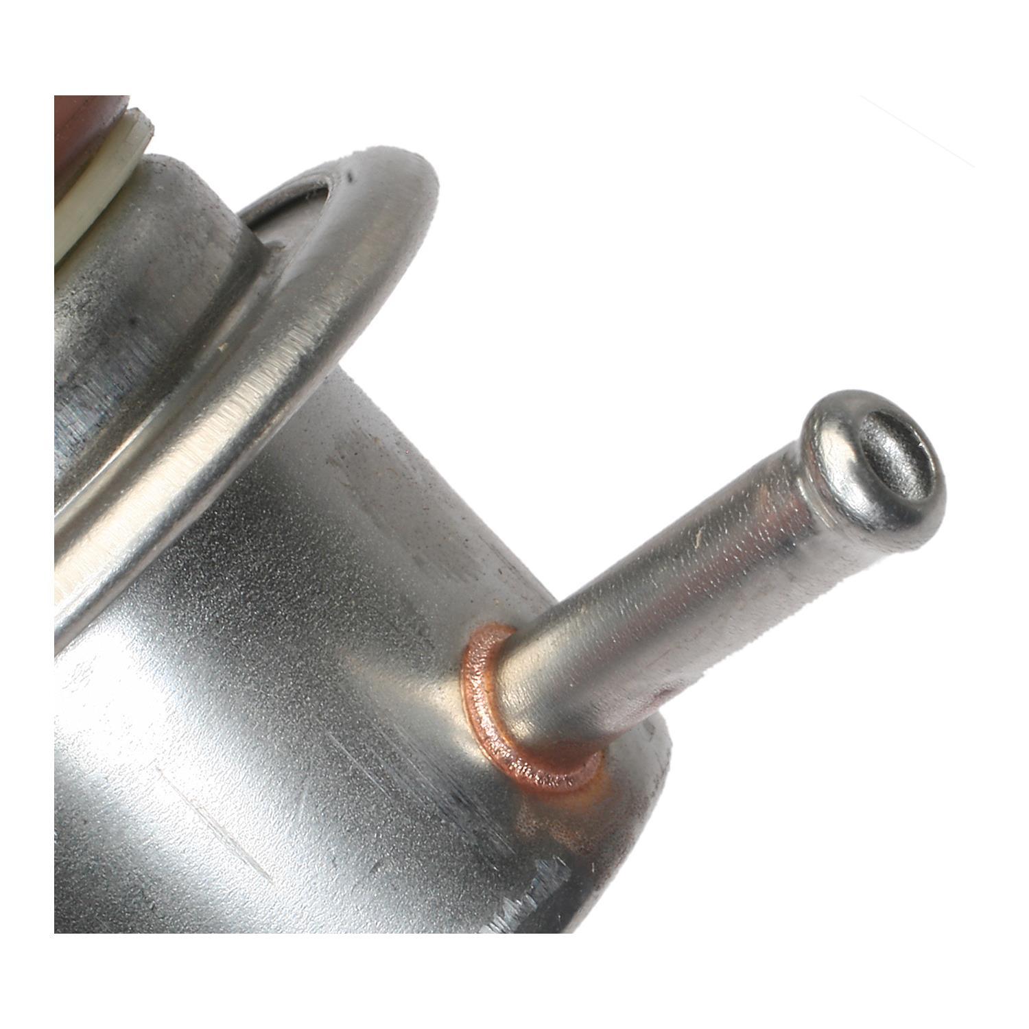 Standard Motor Products MC1403 Fuel Injection Pressure Regulator product image 2 of 3