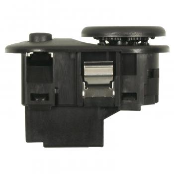 Standard Motor Products MRS82 Door Remote Mirror Switch product image 3 of 3