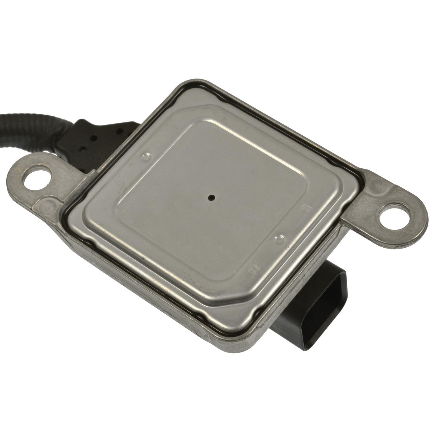 Standard Motor Products NOX021 NOx (Nitrogen Oxide) Sensor product image 1 of 4