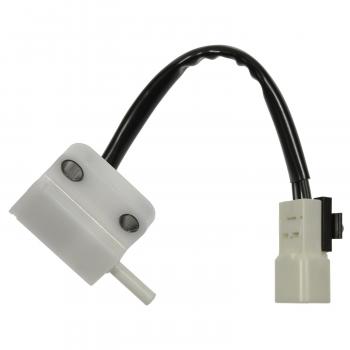 Standard Motor Products NS617 - Cruise Control Release Switch Standard Motor Products NS617 Clutch Pedal Position Switch product image 2 of 3
