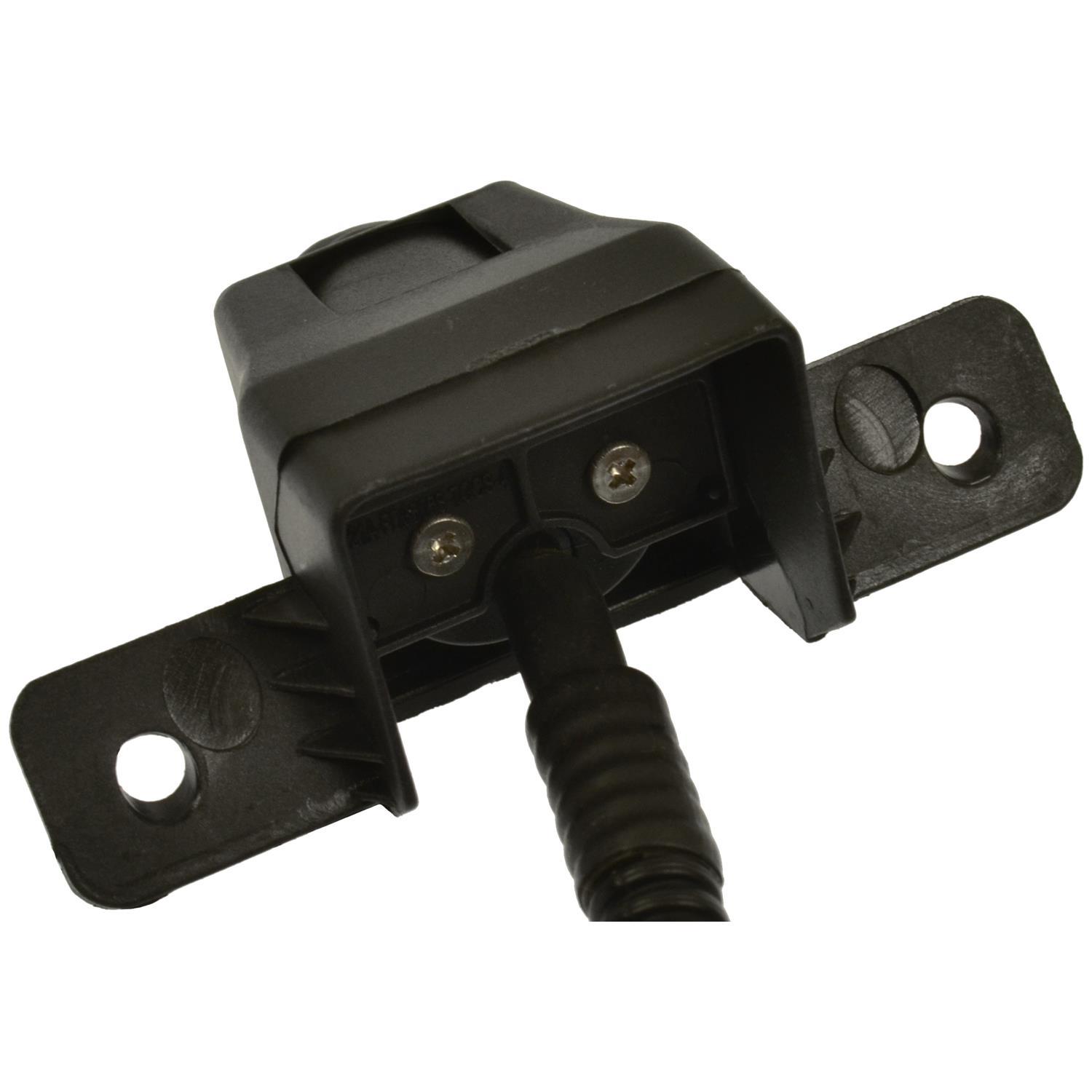 Standard Motor Products PAC121 - Park Assist Camera Standard Motor Products PAC121 Park Assist Camera product image 2 of 4