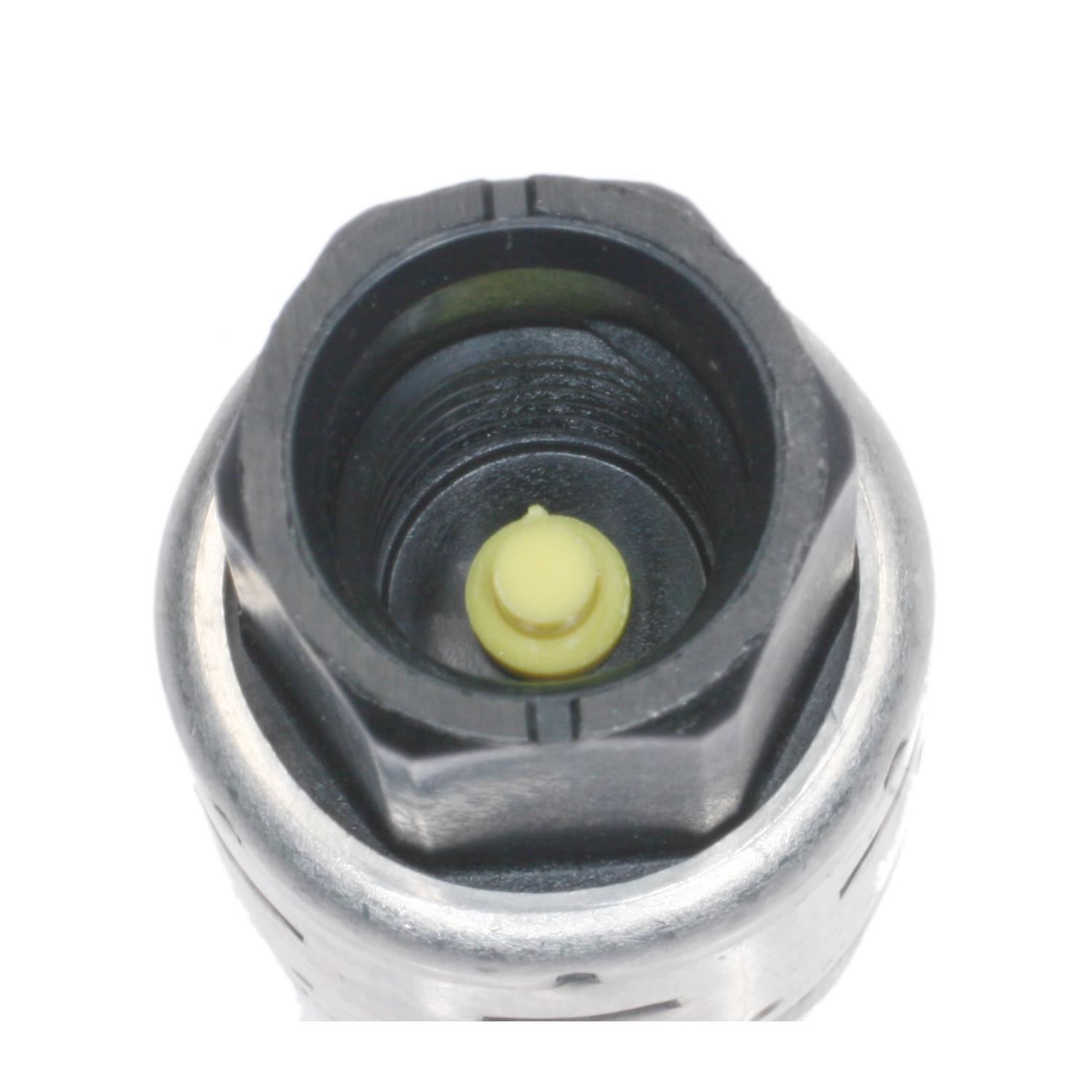 Standard Motor Products PCS119 - A/C Compressor Cut-Out Switch Harness Connector Standard Motor Products PCS119 A/C Compressor Cut-Out Switch product image 1 of 3