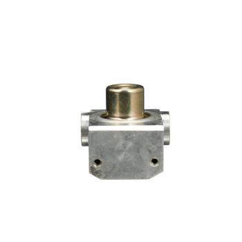 Standard Motor Products PR106 Fuel Injection Pressure Regulator product image 6 of 6