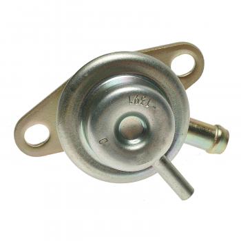 Standard Motor Products PR119 Fuel Injection Pressure Regulator product image 1 of 3