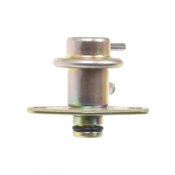 Standard Motor Products PR135 Fuel Injection Pressure Regulator product image 1 of 3