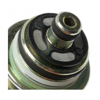 Standard Motor Products PR140 Fuel Injection Pressure Regulator product image 1 of 3