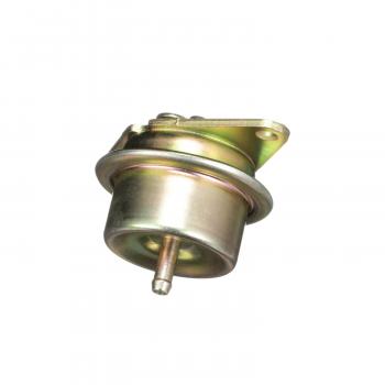 Standard Motor Products PR162 Fuel Injection Pressure Regulator product image 1 of 6