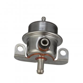 Standard Motor Products PR17 Fuel Injection Pressure Regulator product image 3 of 6