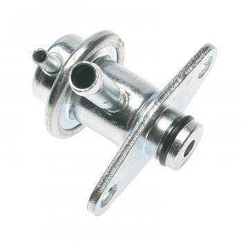 Standard Motor Products PR181 Fuel Injection Pressure Regulator product image 2 of 3