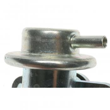 Standard Motor Products PR186 Fuel Injection Pressure Regulator product image 1 of 3