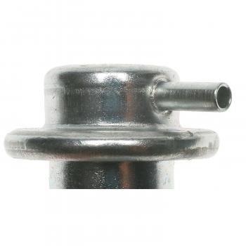 Standard Motor Products PR187 Fuel Injection Pressure Regulator product image 1 of 3