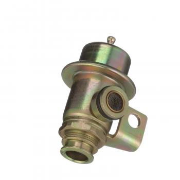 Standard Motor Products PR233 Fuel Injection Pressure Regulator product image 1 of 6