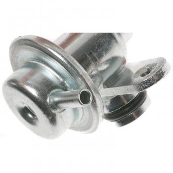 Standard Motor Products PR247 Fuel Injection Pressure Regulator product image 1 of 3
