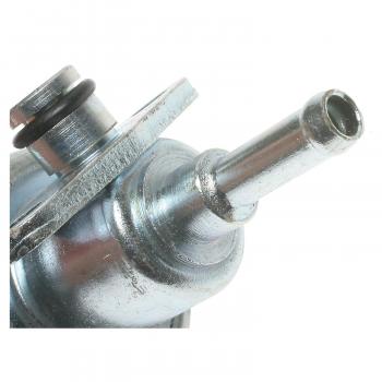 Standard Motor Products PR302 - Fuel Injection Pressure Regulator Standard Motor Products PR302 Fuel Injection Pressure Regulator product image 3 of 3