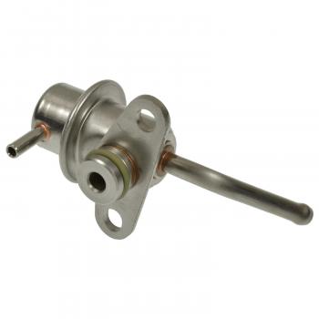 Standard Motor Products PR307 - Fuel Injection Pressure Regulator Standard Motor Products PR307 Fuel Injection Pressure Regulator product image 1 of 3