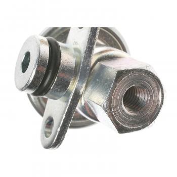 Standard Motor Products PR309 - Fuel Injection Pressure Regulator Standard Motor Products PR309 Fuel Injection Pressure Regulator product image 3 of 3