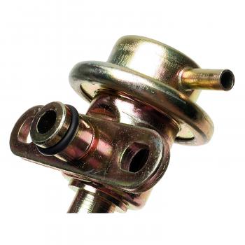 Standard Motor Products PR32 - Fuel Injection Pressure Regulator Standard Motor Products PR32 Fuel Injection Pressure Regulator product image 1 of 3
