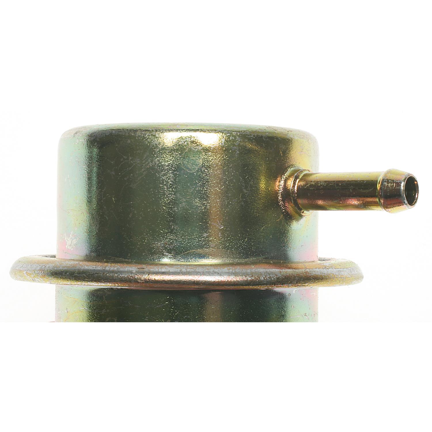 Standard Motor Products PR44 Fuel Injection Pressure Regulator product image 1 of 3