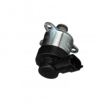 Standard Motor Products PR444 Fuel Injection Pressure Regulator product image 1 of 6