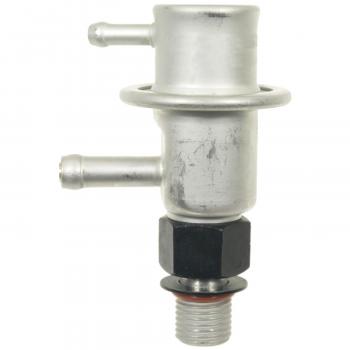 Standard Motor Products PR449 - Fuel Injection Pressure Regulator Standard Motor Products PR449 Fuel Injection Pressure Regulator product image 1 of 3